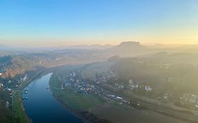 Elbtalblick Königstein im Deutschen Haus